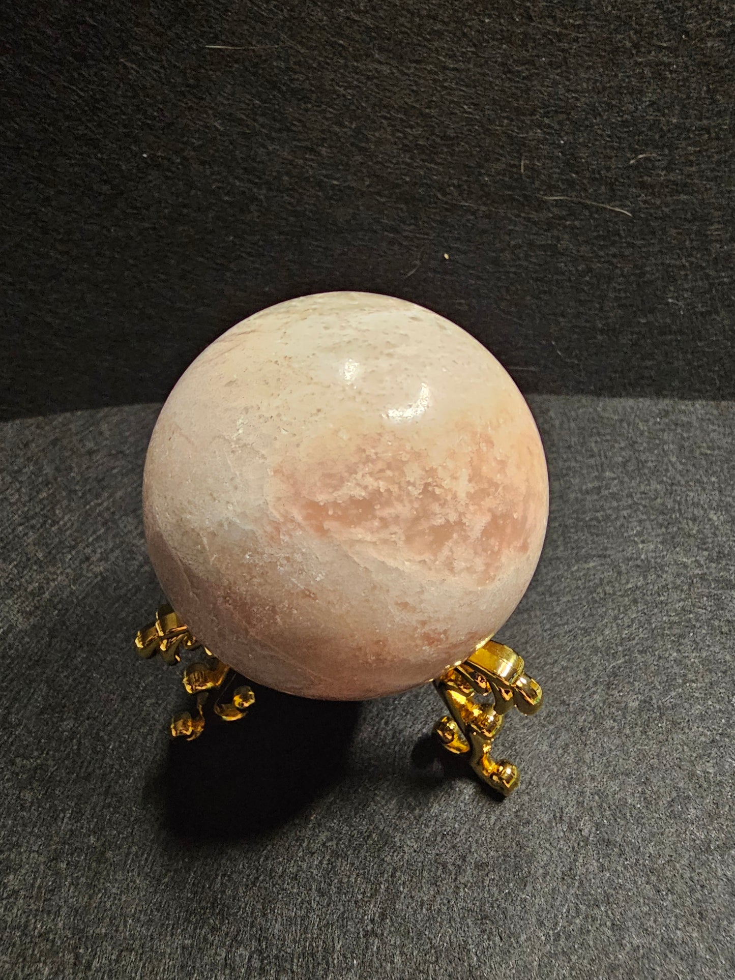 Pink ople sphere