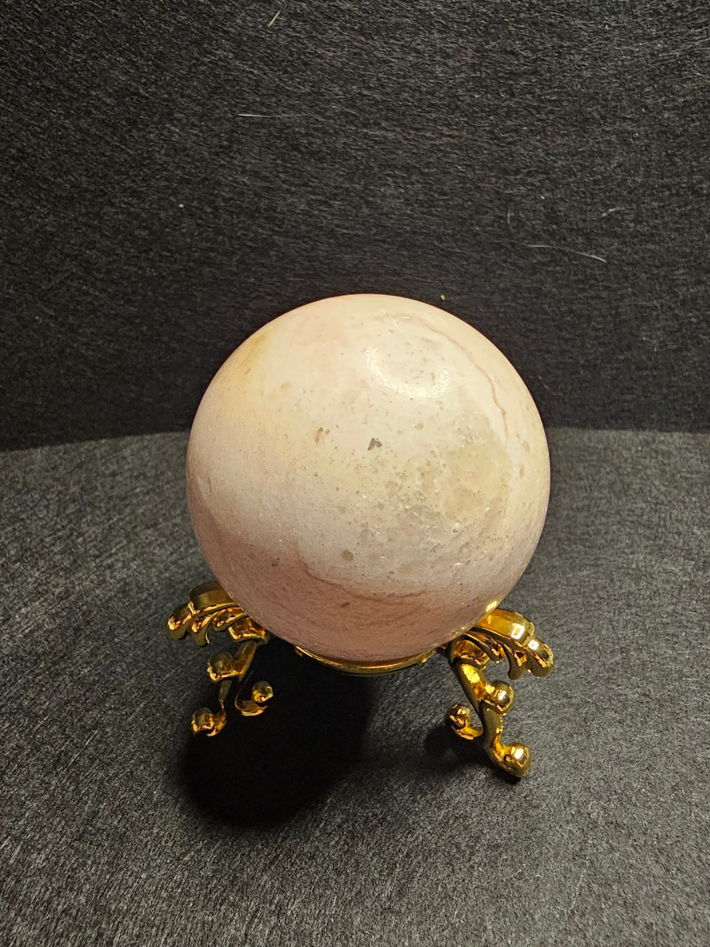 Pink ople sphere